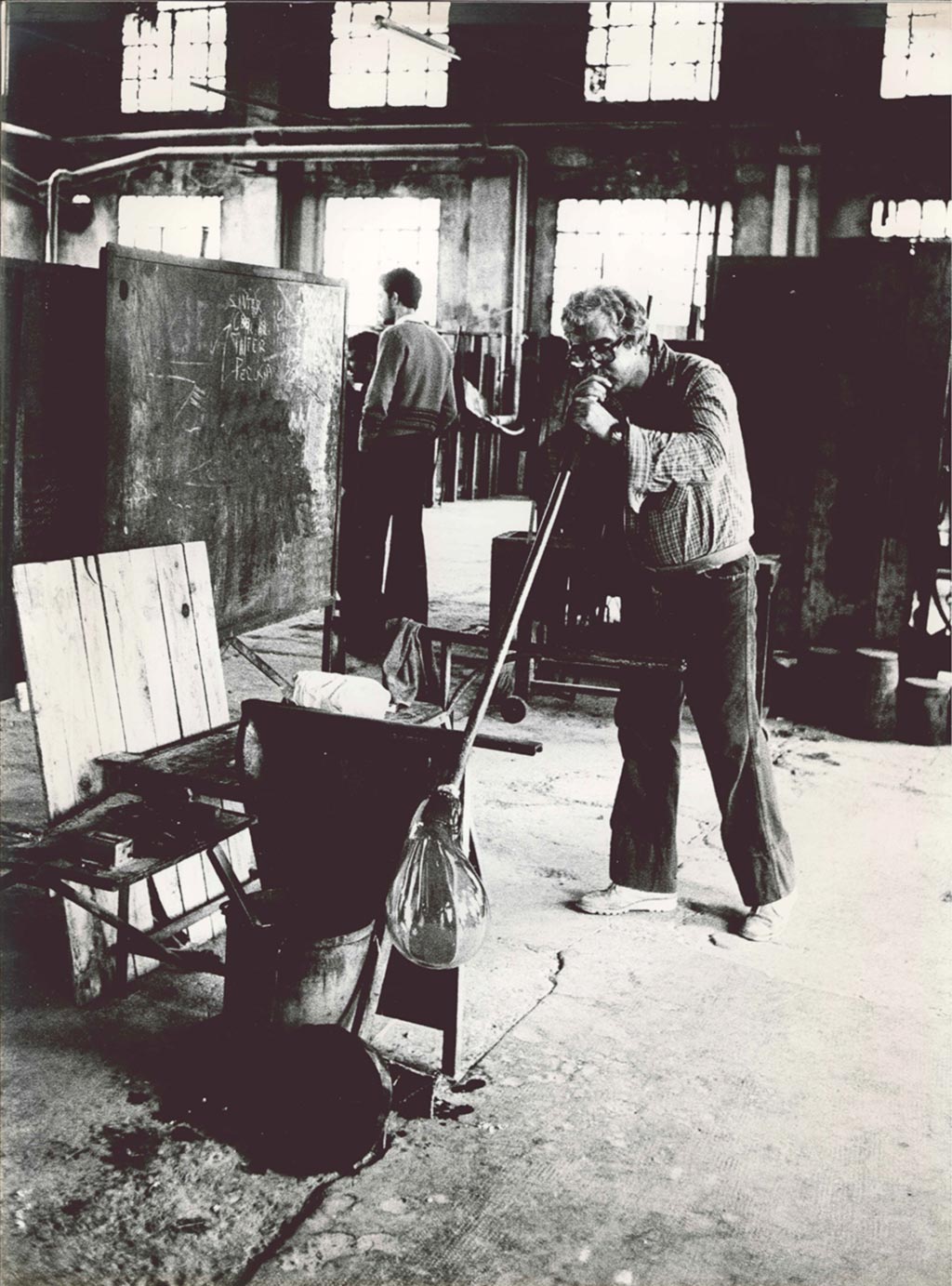 The History of Murano Glassmaking: Eight Centuries of Venetian Fire and Craft